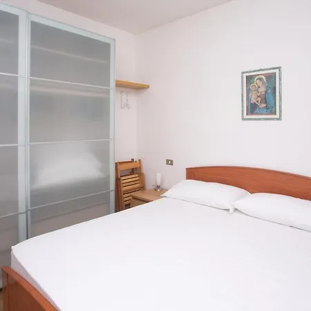 M278 - Marcelli, Delizioso Bilocale Con Terrazzo