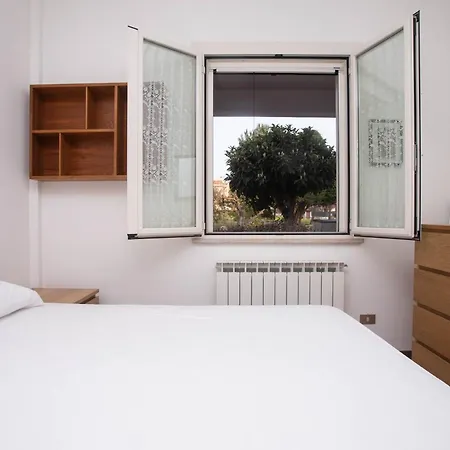 M278 - Marcelli, Delizioso Bilocale Con Terrazzo מרצ'לי